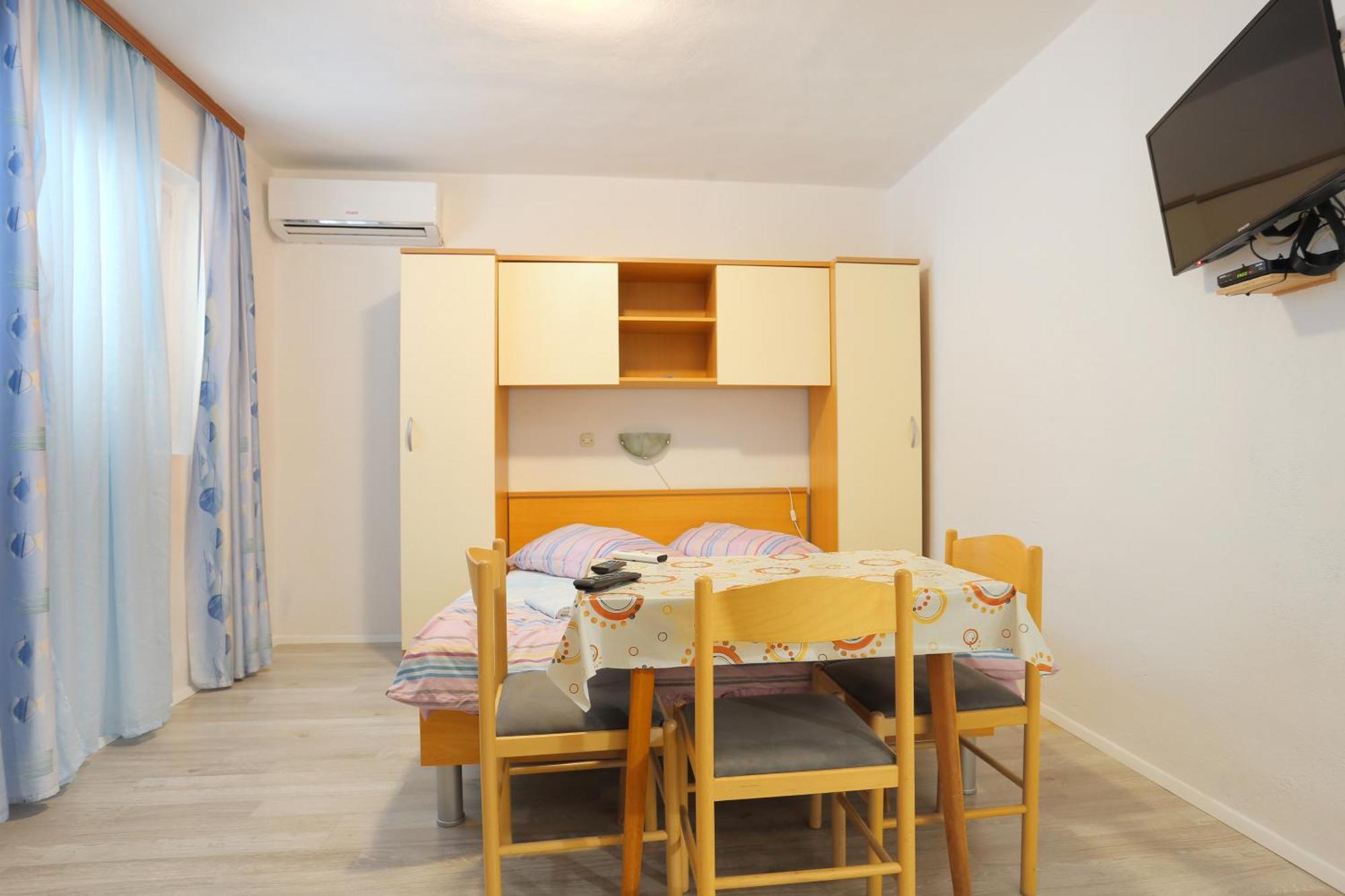 Apartments With A Parking Space Tucepi, Makarska - 6695 客房 照片